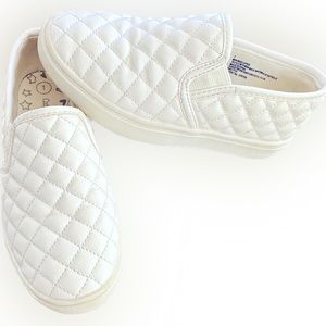 Cat and Jack Girls White Quilted Sneakers
